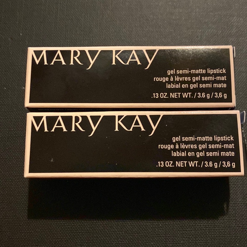 Mary Kay Gel Semi-Matte Lipstick (Red Stiletto)